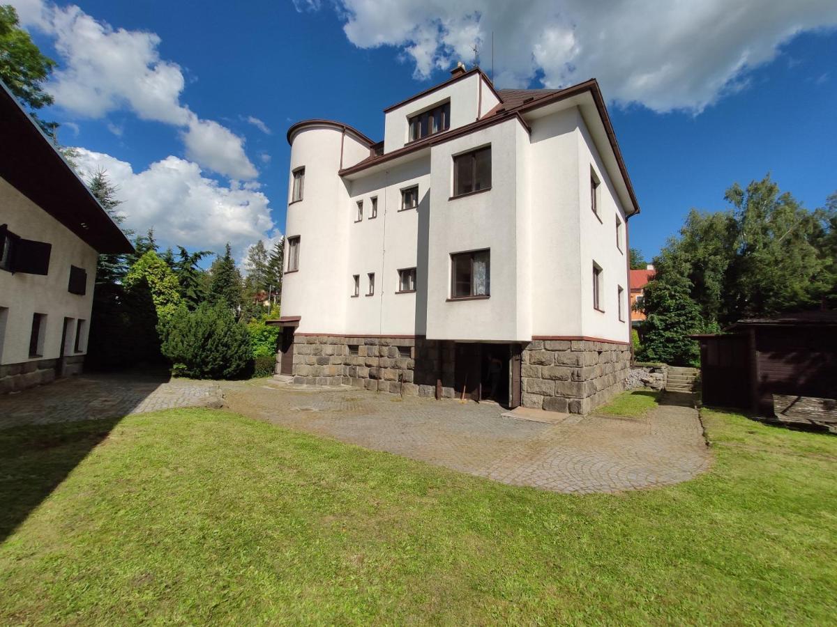 Vila Sik 2 Nove Mesto na Morave Exterior photo